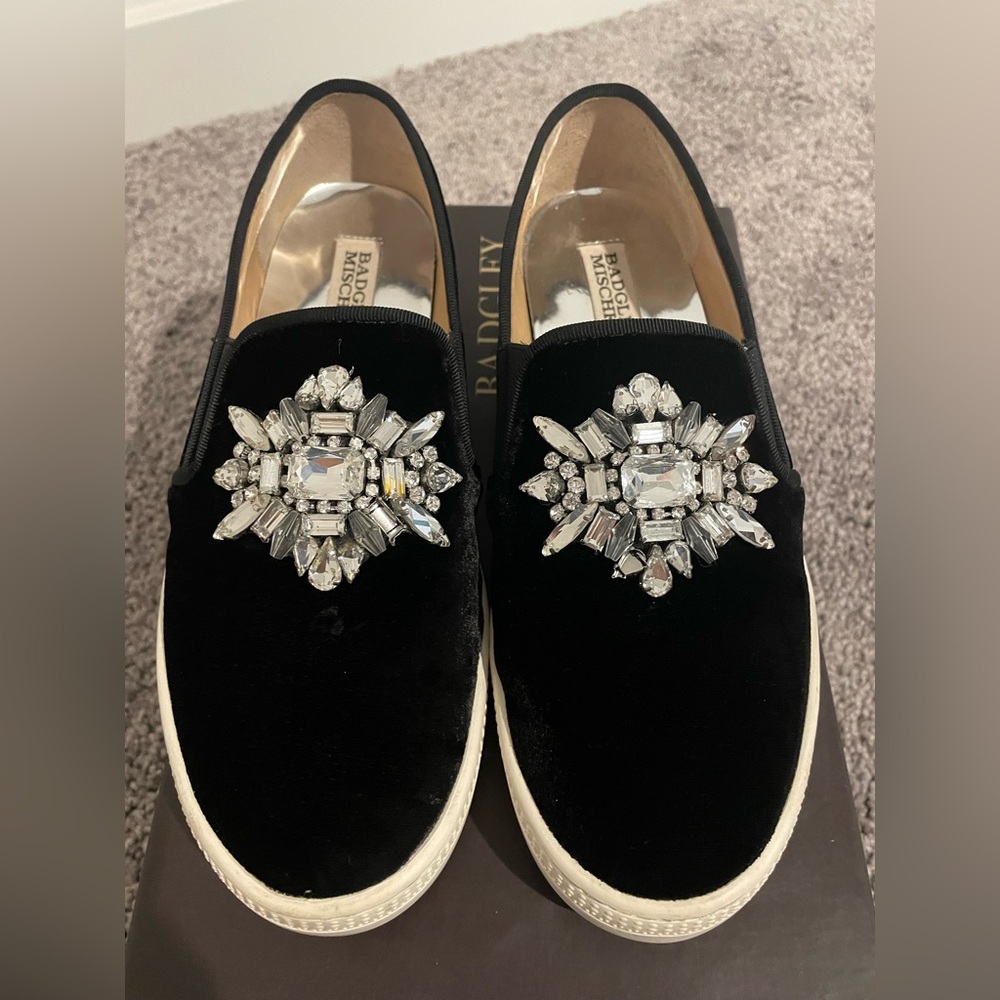 Badgley Mischka Black Velvet Embellished Crystal Slip on Sneakers size 7